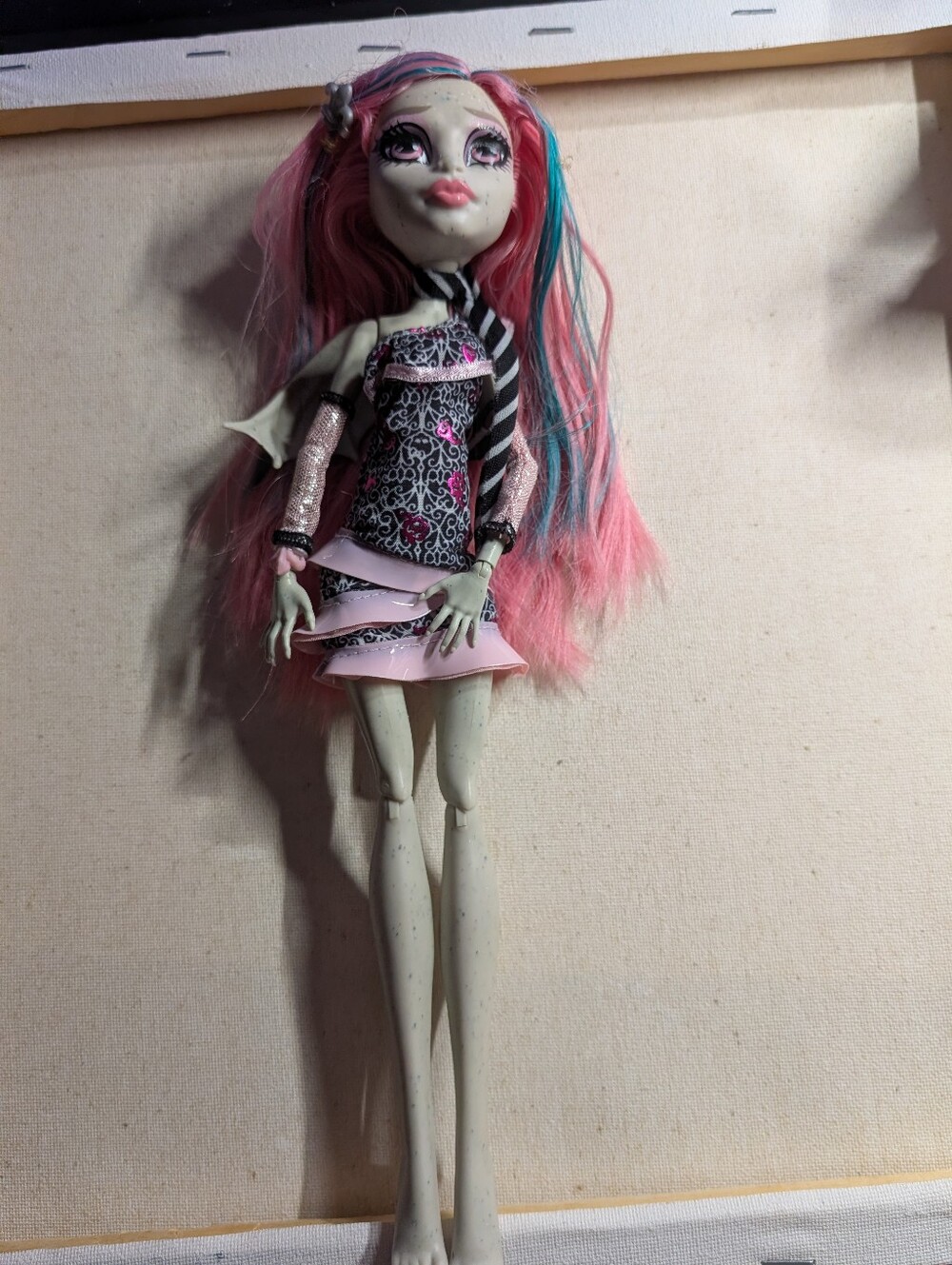 Monster High Rochelle Goyle Ghouls Night Out Doll